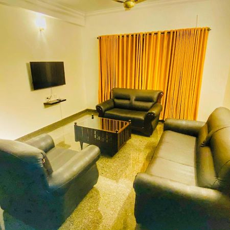 Beersheba Three Bed Room A/C Apartments Thiruvananthapuram Exterior foto