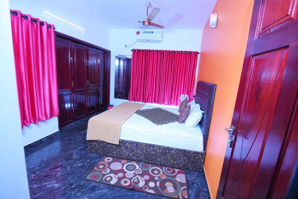Beersheba Three Bed Room A/C Apartments Thiruvananthapuram Exterior foto