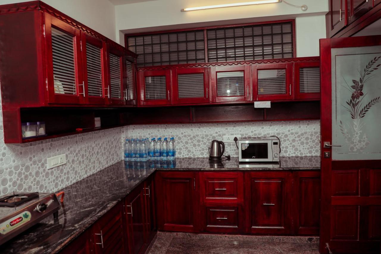 Beersheba Three Bed Room A/C Apartments Thiruvananthapuram Exterior foto
